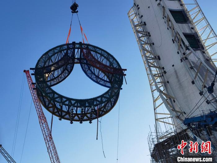 “奧運五環”亮相北京延慶冬奧賽區