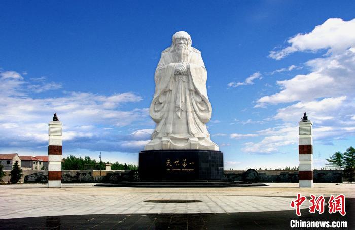 第七屆中國鹿邑·河南省非物質文化遺產(傳統戲?。┚€上展演啟幕