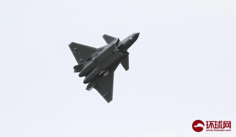 殲-20首飛試飛員:殲-20的未來會有更讓外界驚嘆的發展