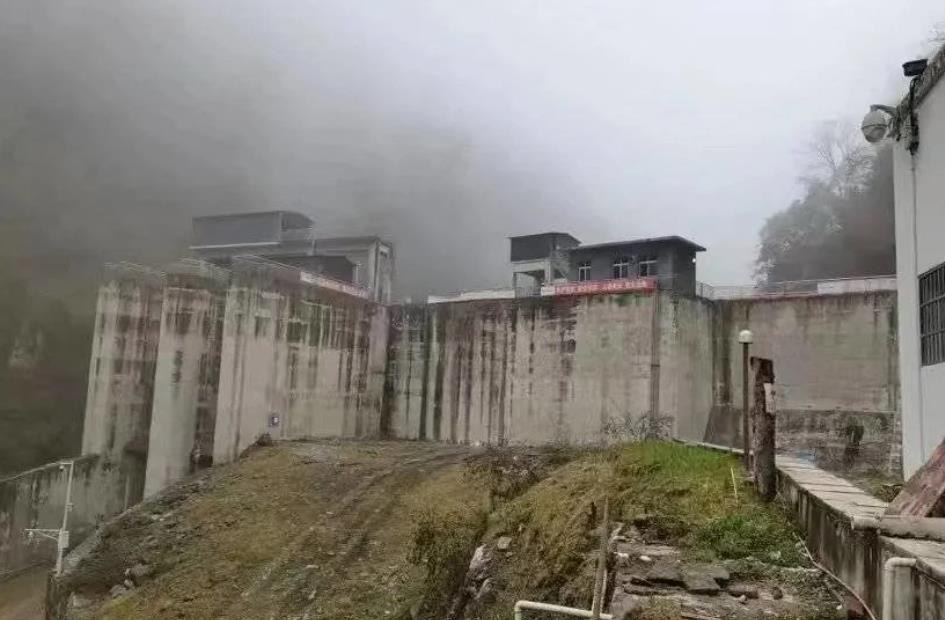 地震失聯17天的甘宇已找到！堅守水電站被困，被老鄉救到家中