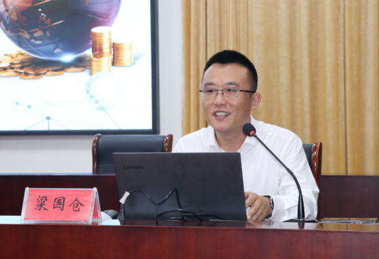 泊頭市召開“百名青企英才”提智賦能 暨新金融助力企業高質量發展大講堂