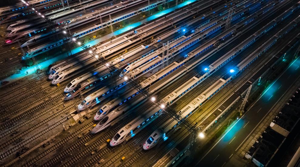 “史上最長春節假期”前中后客流疊加，多地公布出行高峰日