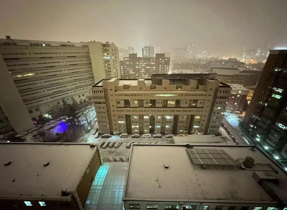 北京迎來龍年首場降雪，故宮明日門票已約滿