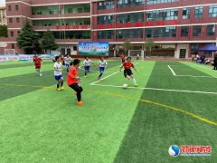 北塔區協鑫陽光小學女足首秀出“彩”