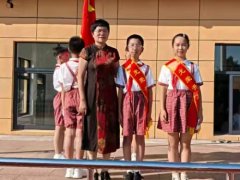 江西玉山縣瑾山小學舉行開學典禮活動